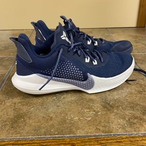 Nike Kobe Mamba Fury Basketball Shoes